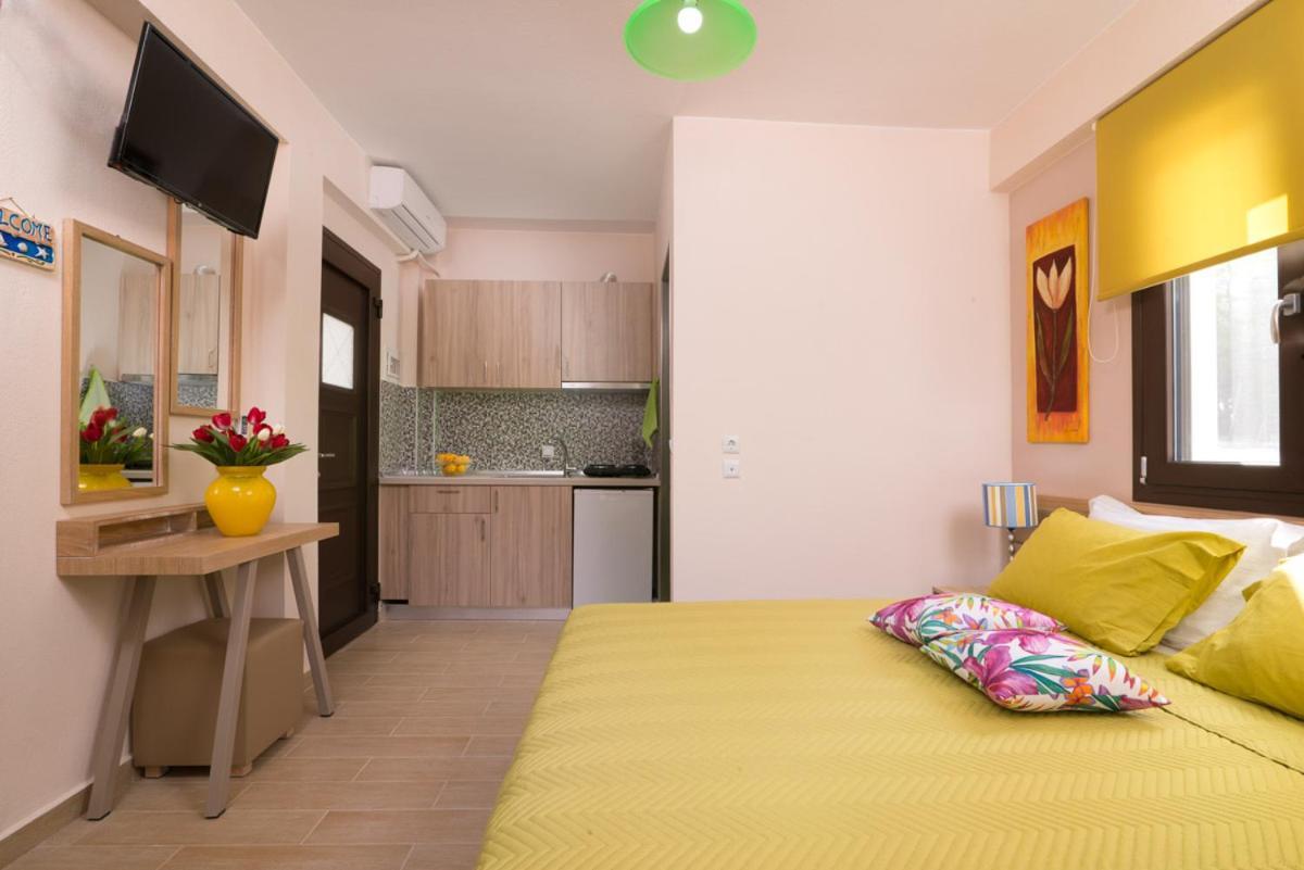 Villa Ermioni Apartments Лименария Екстериор снимка